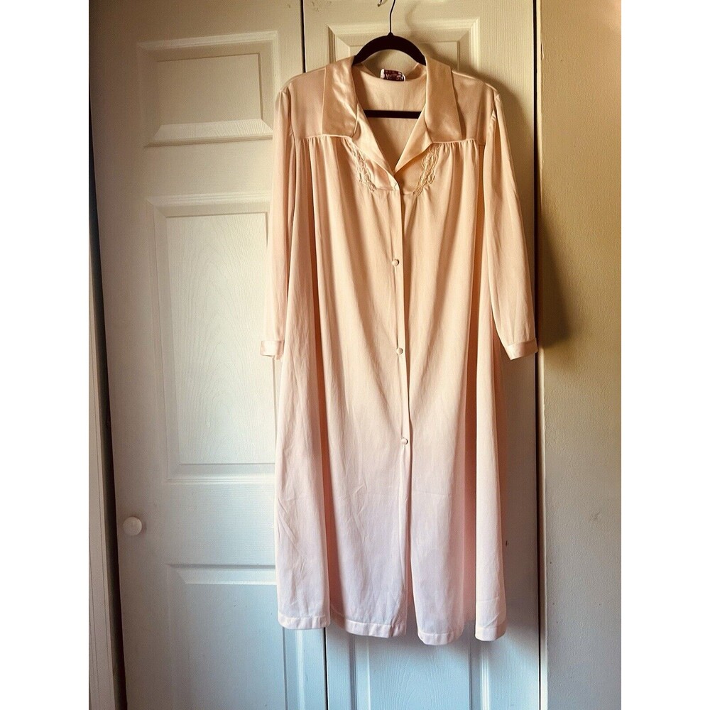 VINTAGE VANITY FAIR PINK EMBROIDERED BUTTON UP XXL LOUNGER ROBE DRESSING GOWN